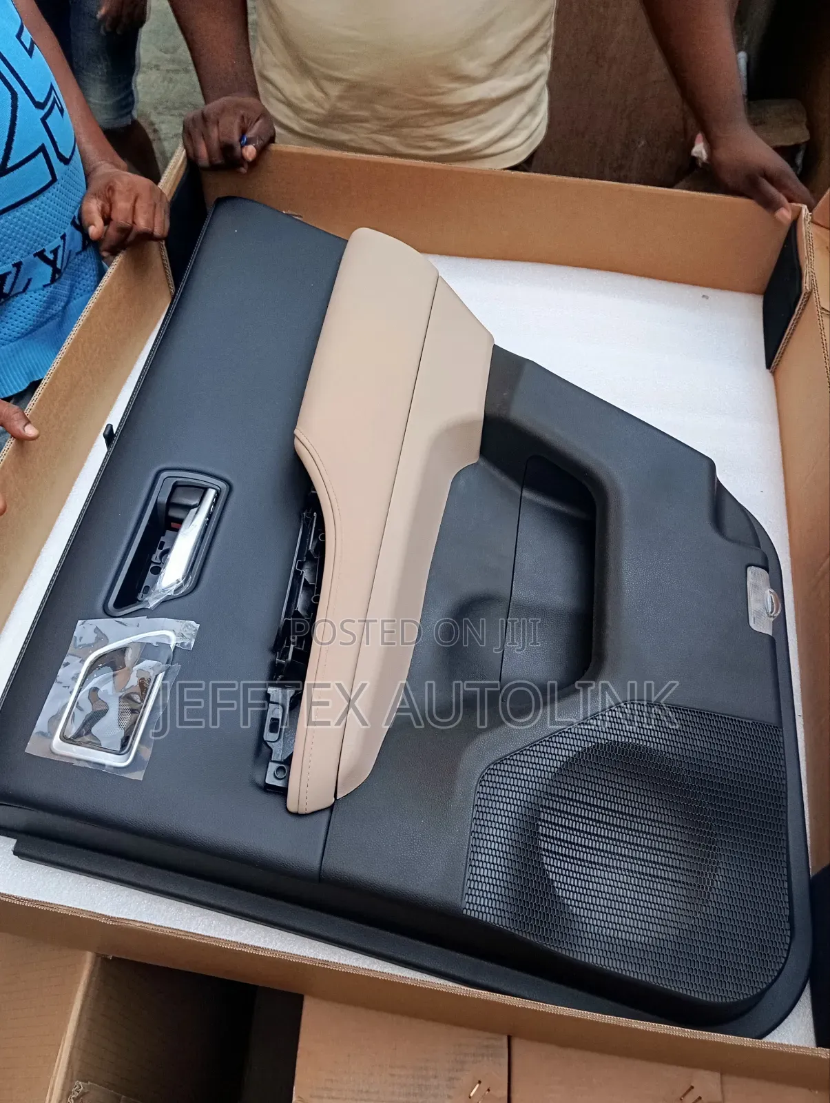 One Side Door Mat for Toyota Land Cruiser 2024 Direct Brand