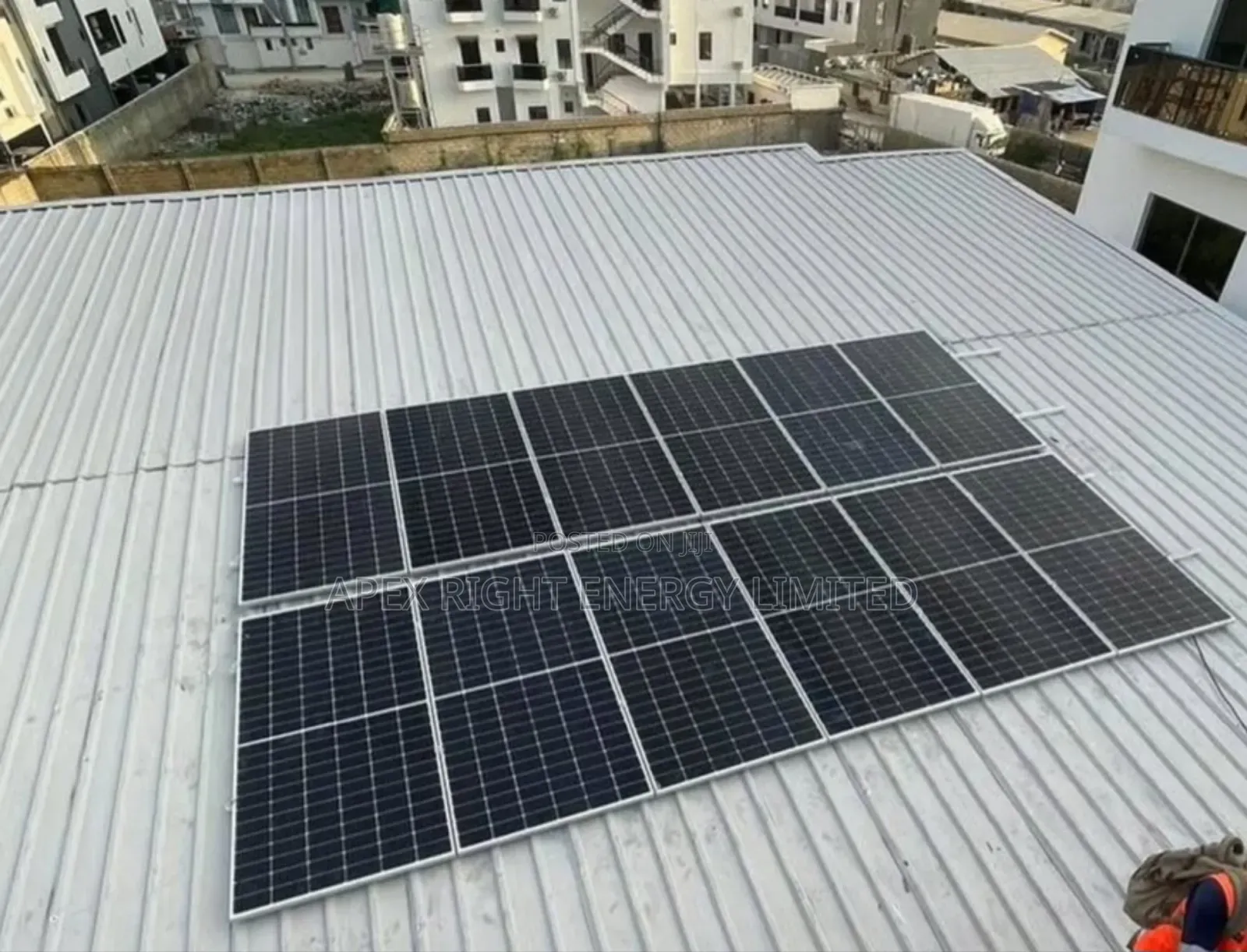 10kva/15kwh/12pcs-650w Neatly Installed