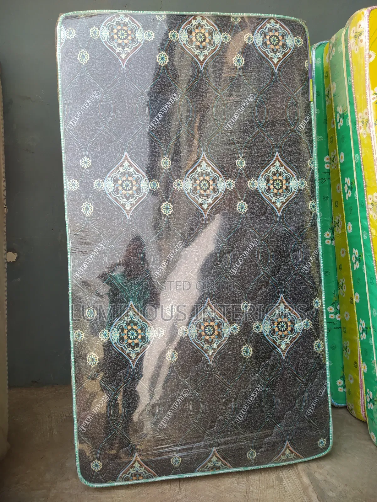 31⁄2 by 6ft 8 Inches Mattress