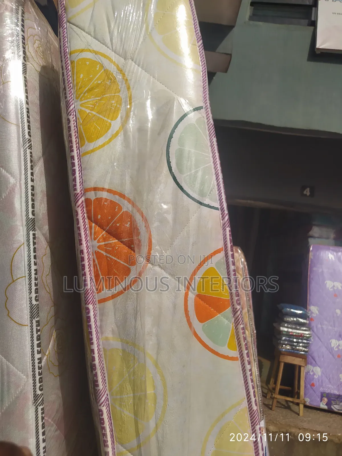 41⁄2 by 6ft 8 Inches Semi-Orthopaedic Mattress ( Green Earth )