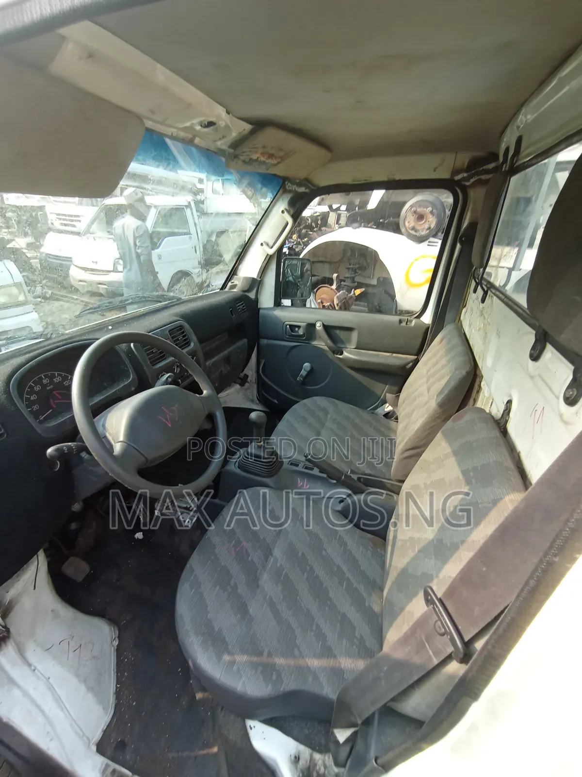 Suzuki Carry 2010
