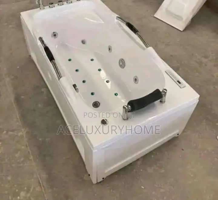 Modern Jacuzzi