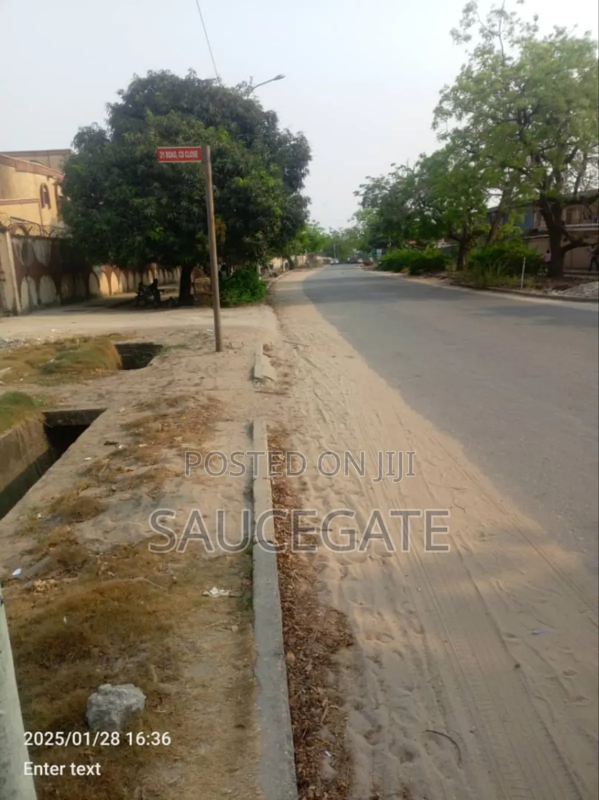 Land for Sale Festac 850sq and Corner Peice Facing the Road