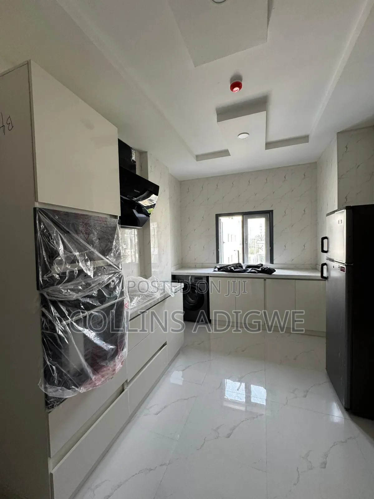 3bdrm Apartment in Ikoyi for rent