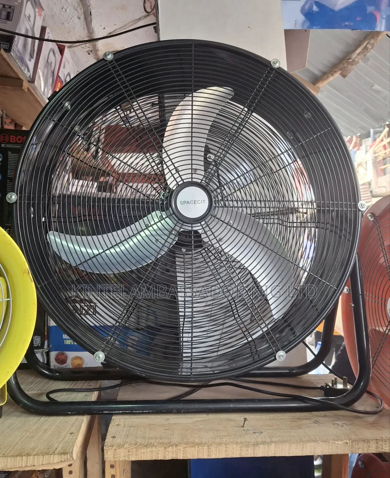 Alter Fan -24 Inches