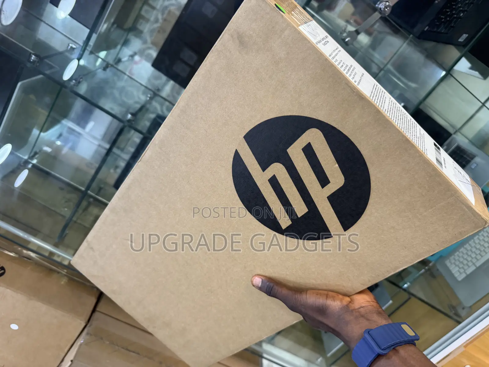 New Laptop HP Pavilion 15-Cs3063cl 8GB Intel Core I7 HDD+SSD 1T
