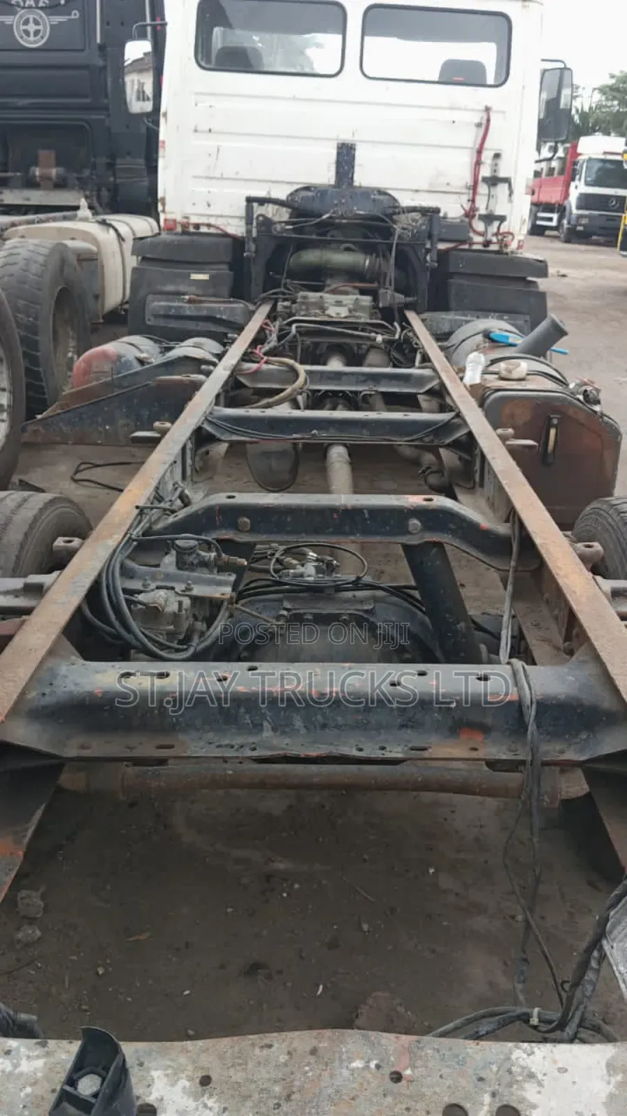 Mercedes Benz 1320