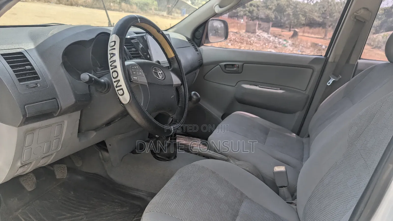Toyota Hilux 2014 White