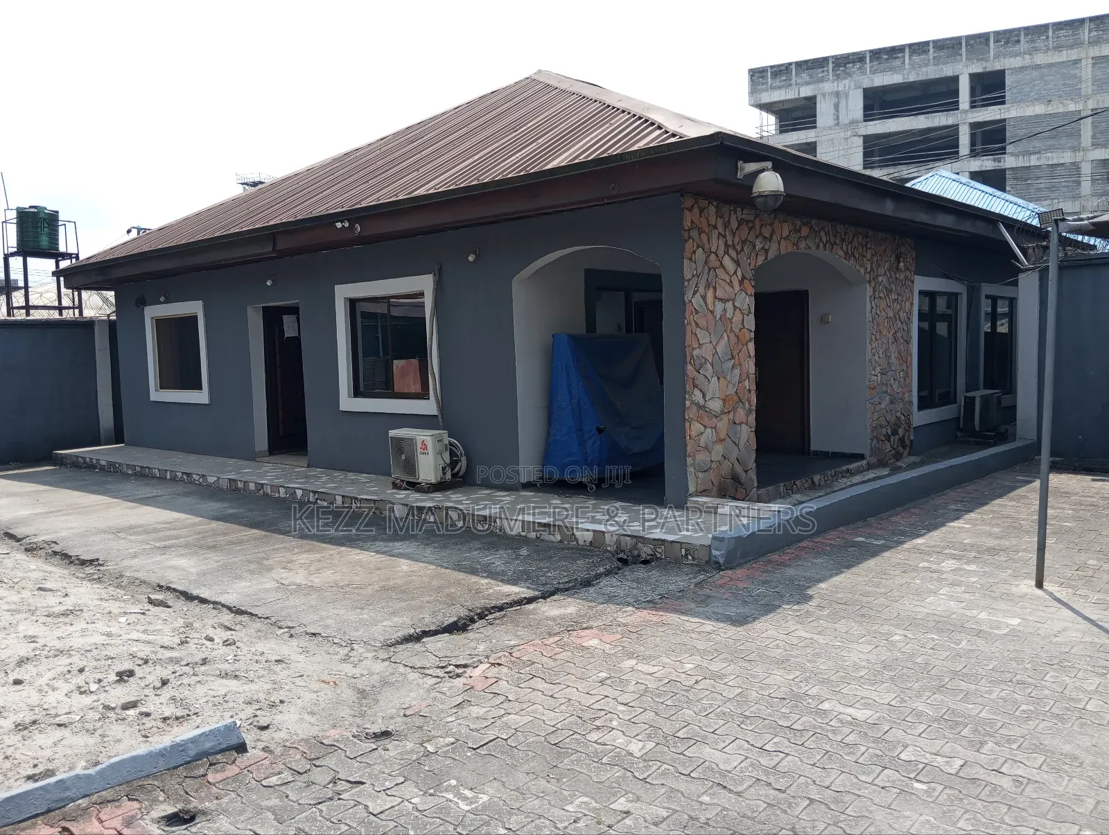6bdrm Block of Flats in Off Mary Odili St,, Port-Harcourt for sale