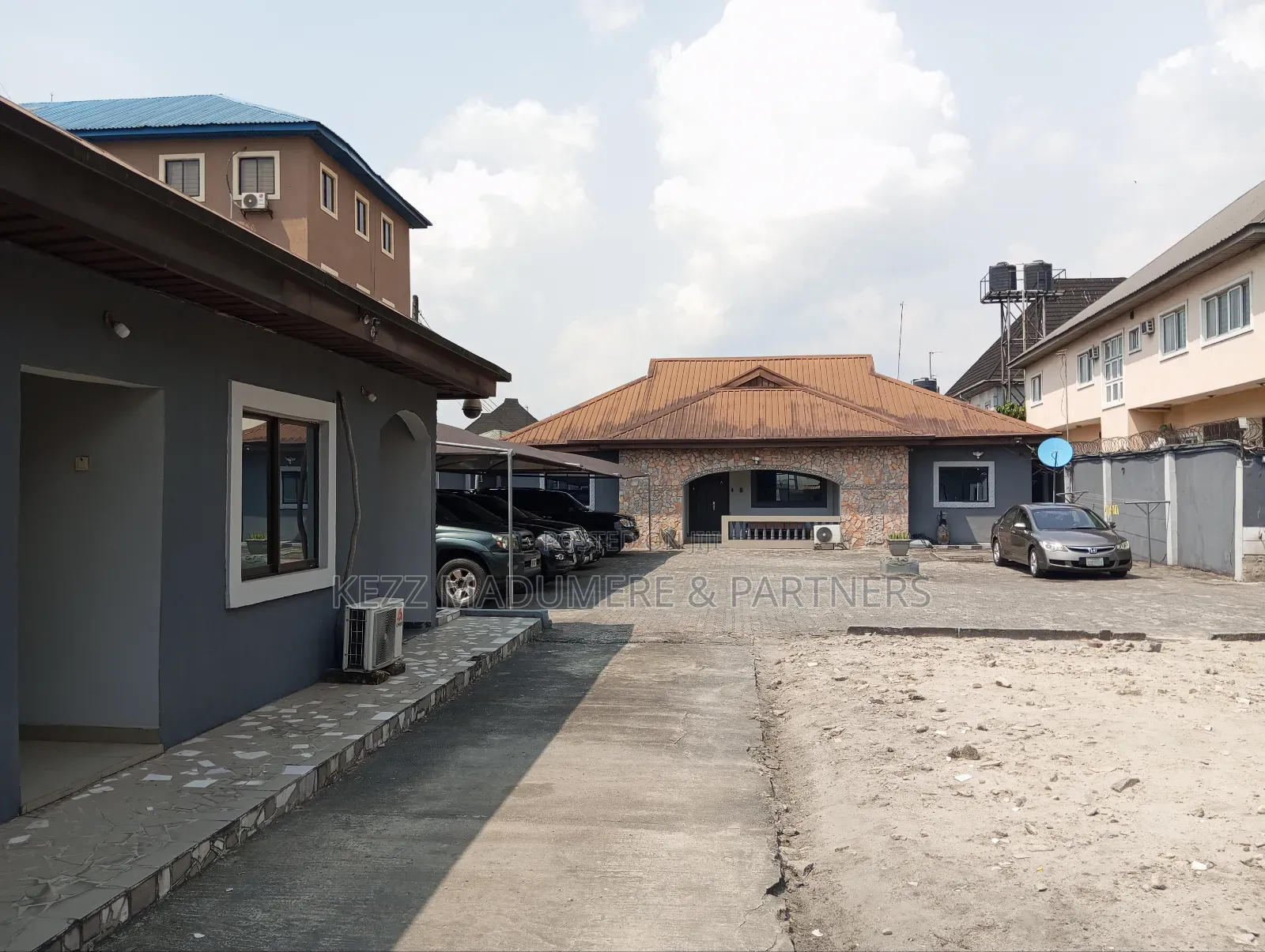 6bdrm Block of Flats in Off Mary Odili St,, Port-Harcourt for sale