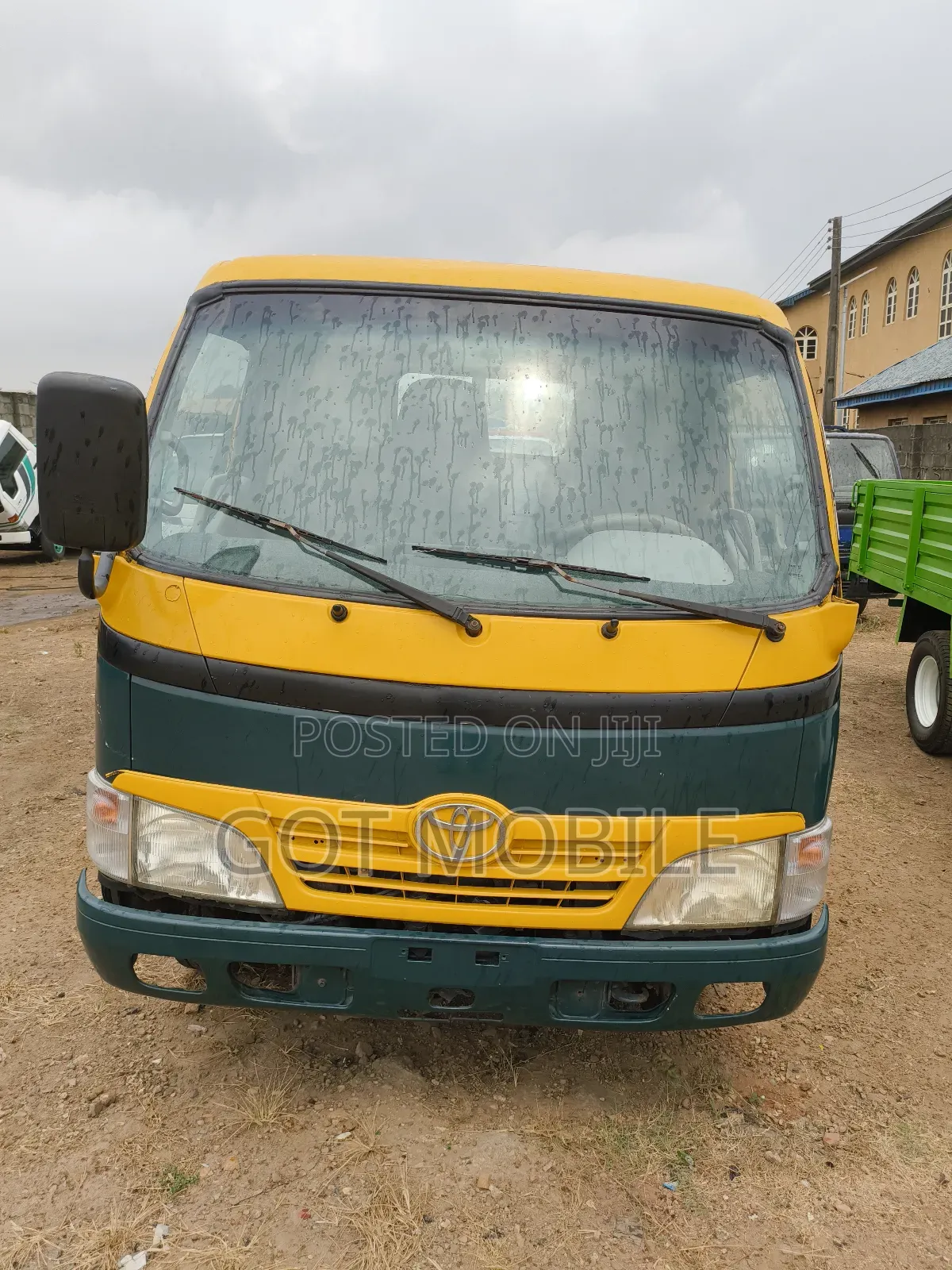 Dyna Truck 6tyres