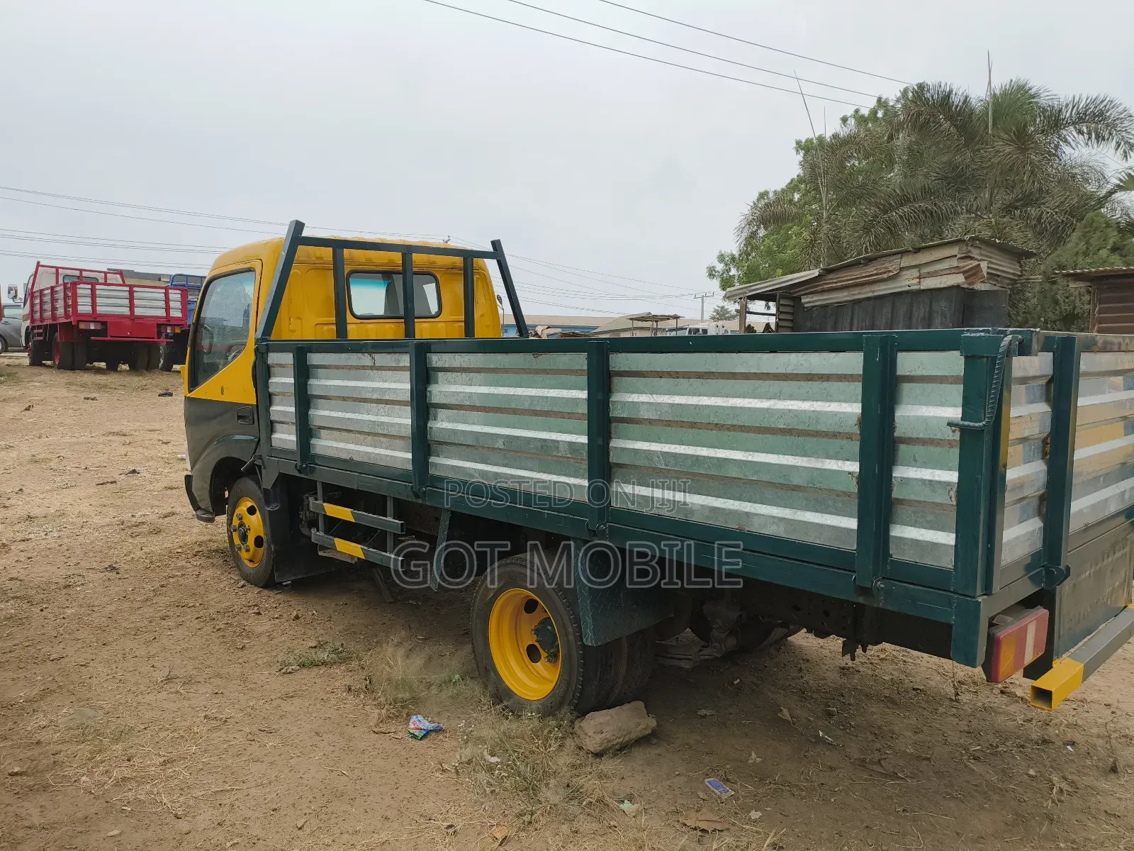 Dyna Truck 6tyres