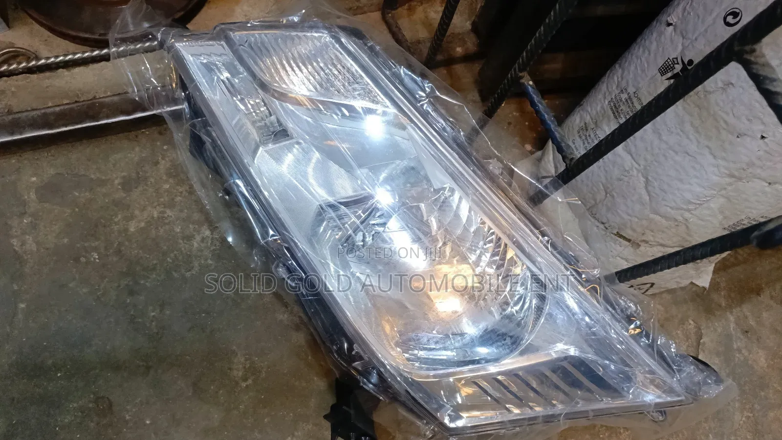 Headlamp Hiace 2020