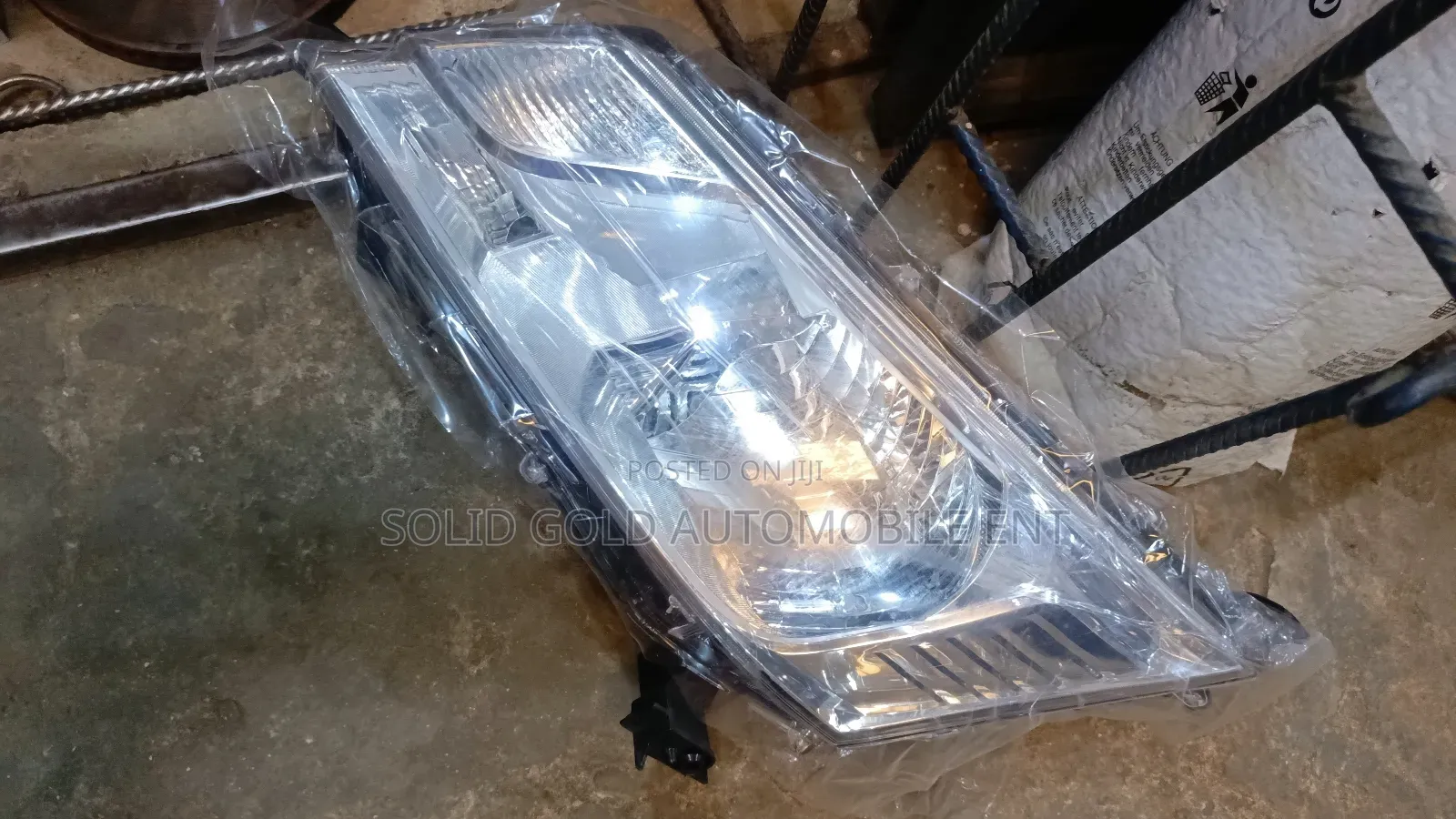 Headlamp Hiace 2020