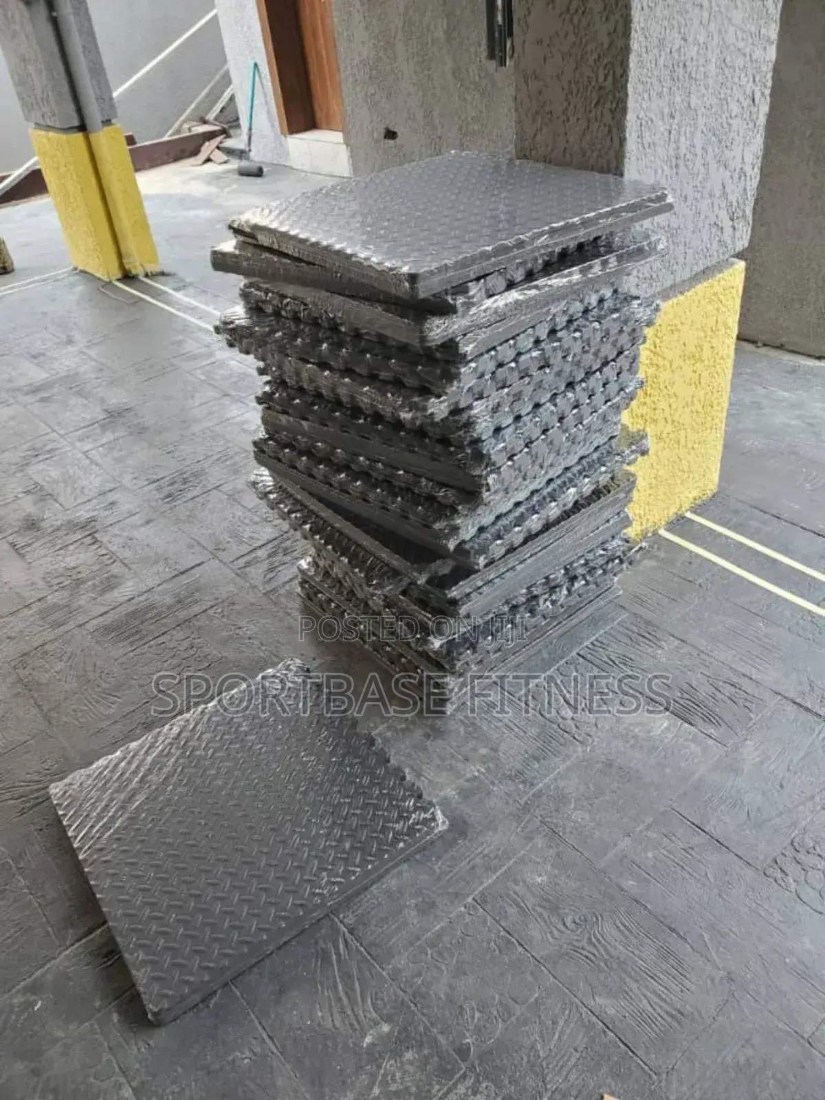 Inter-Locking Mat
