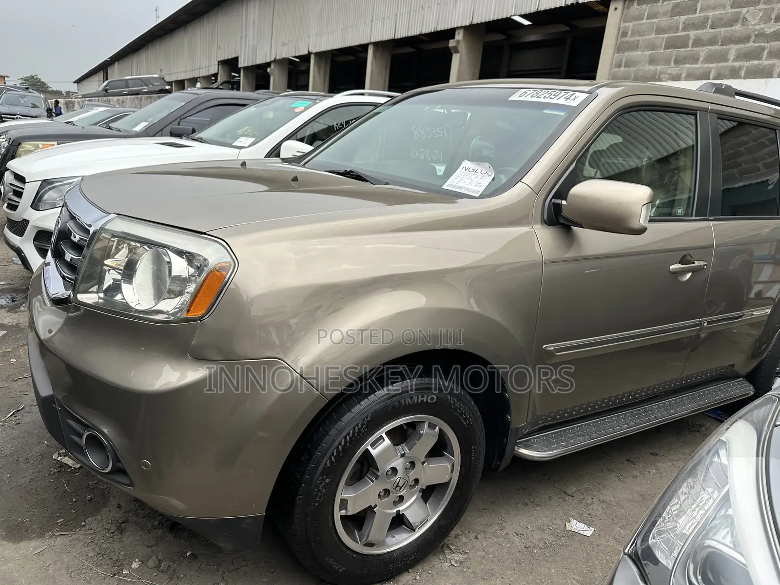 Honda Pilot 2011 Gold