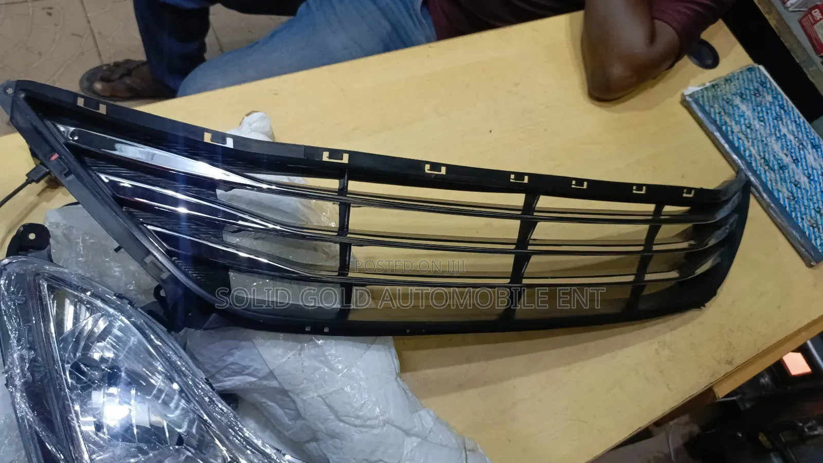 Down Grille Elantra 2014