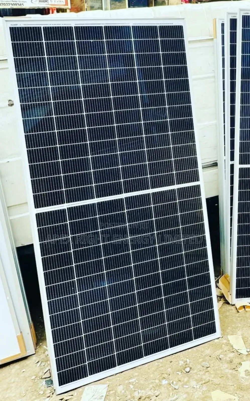 650watts Mono-crystalline Canadian 144cells
