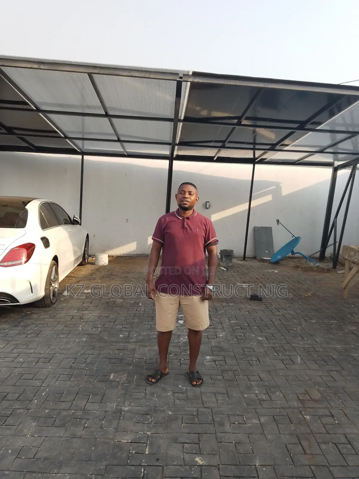 Carport With Polycarbonate Coverings