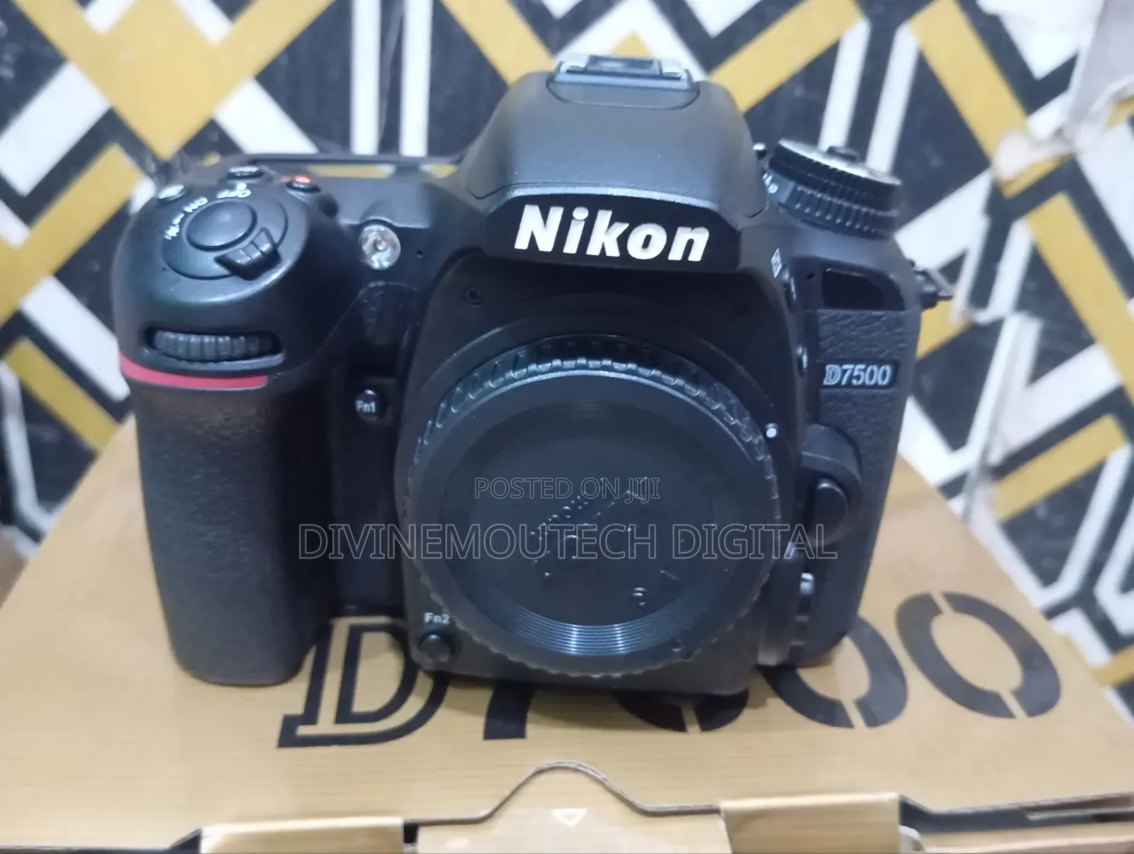 Nikon 750d for Sale in Alaba