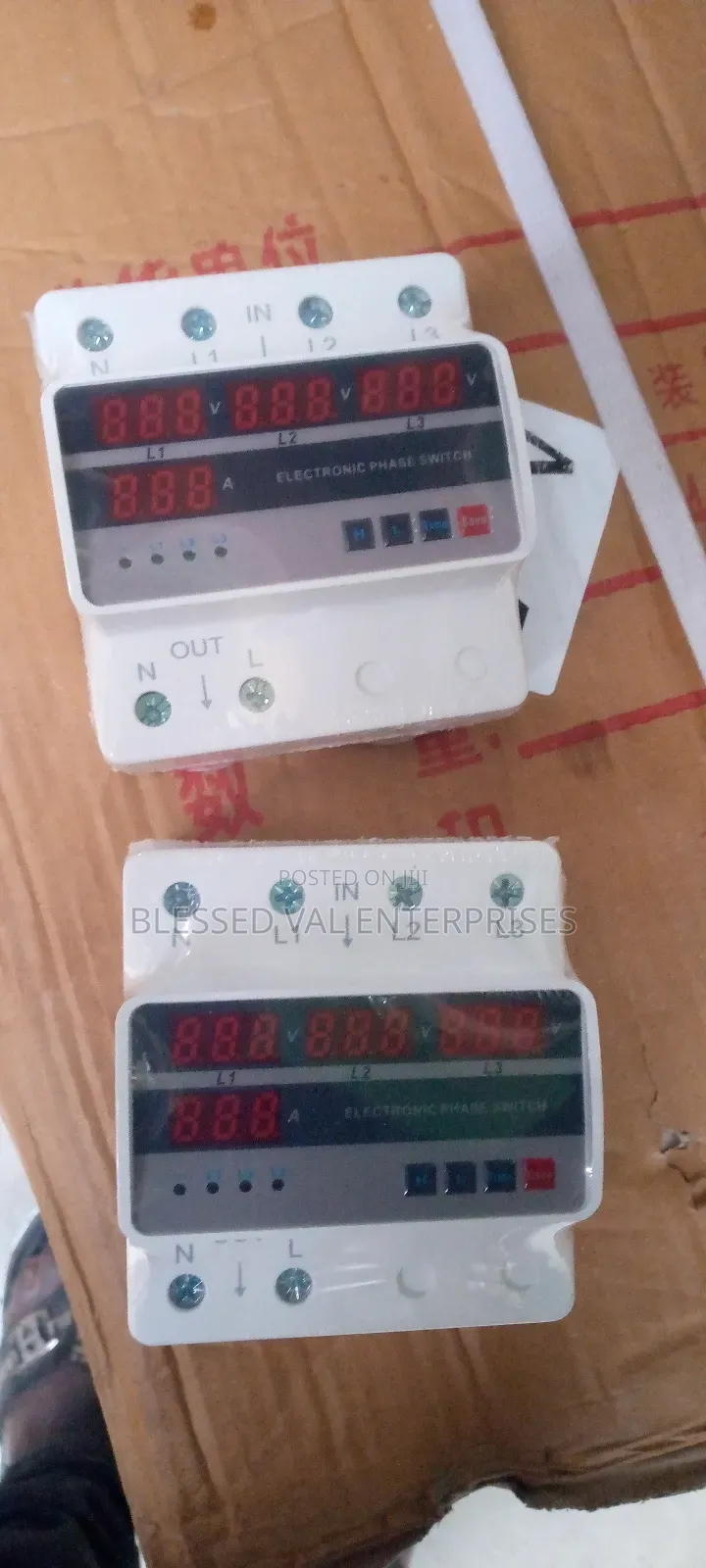 100 Amps 3 Phase Digital Voltage Switch
