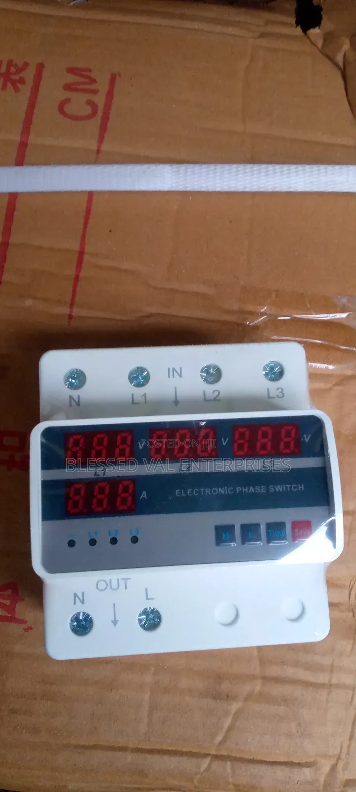 100 Amps 3 Phase Digital Voltage Switch