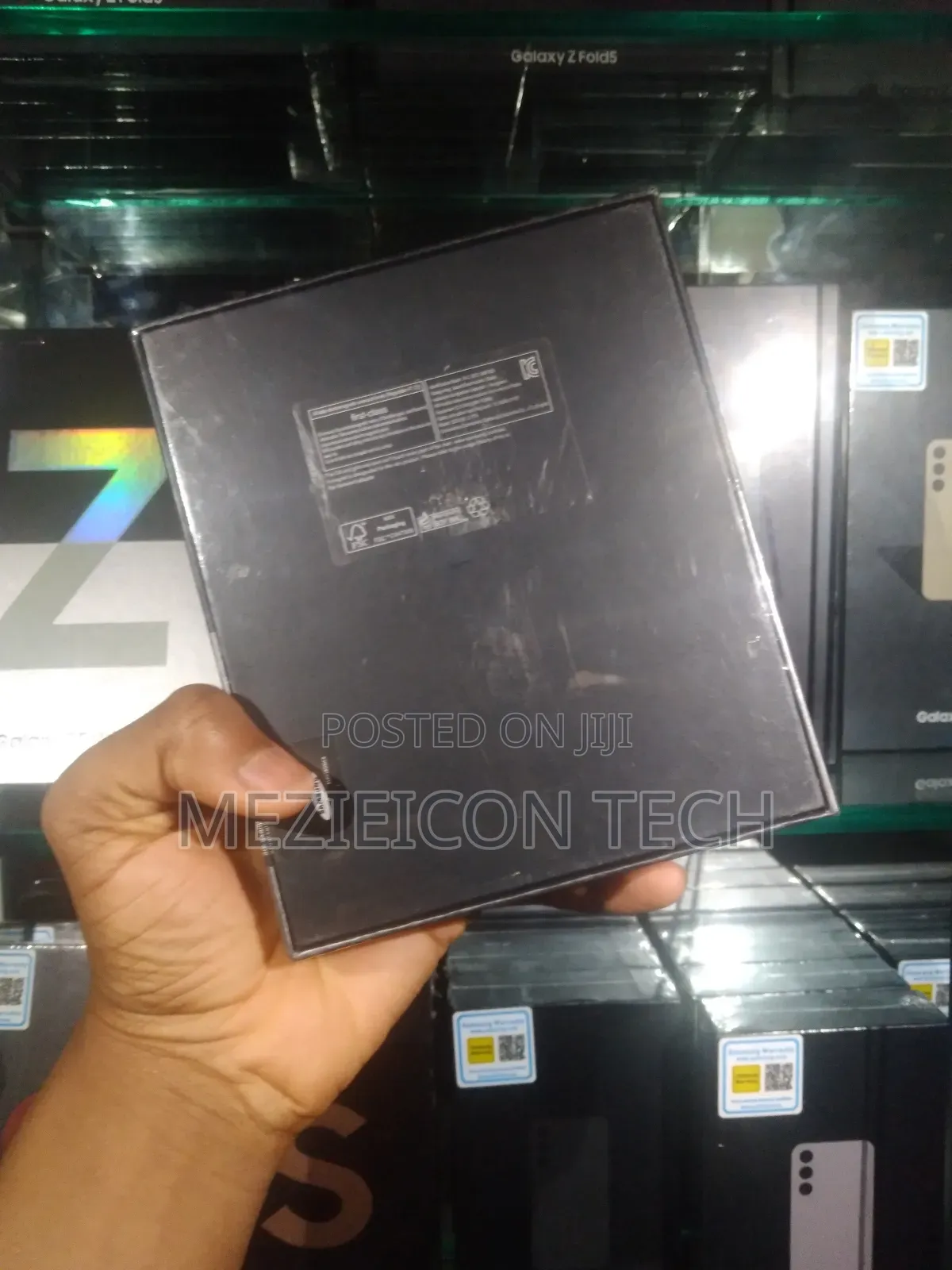 New Samsung Galaxy Z Fold4 512 GB Black