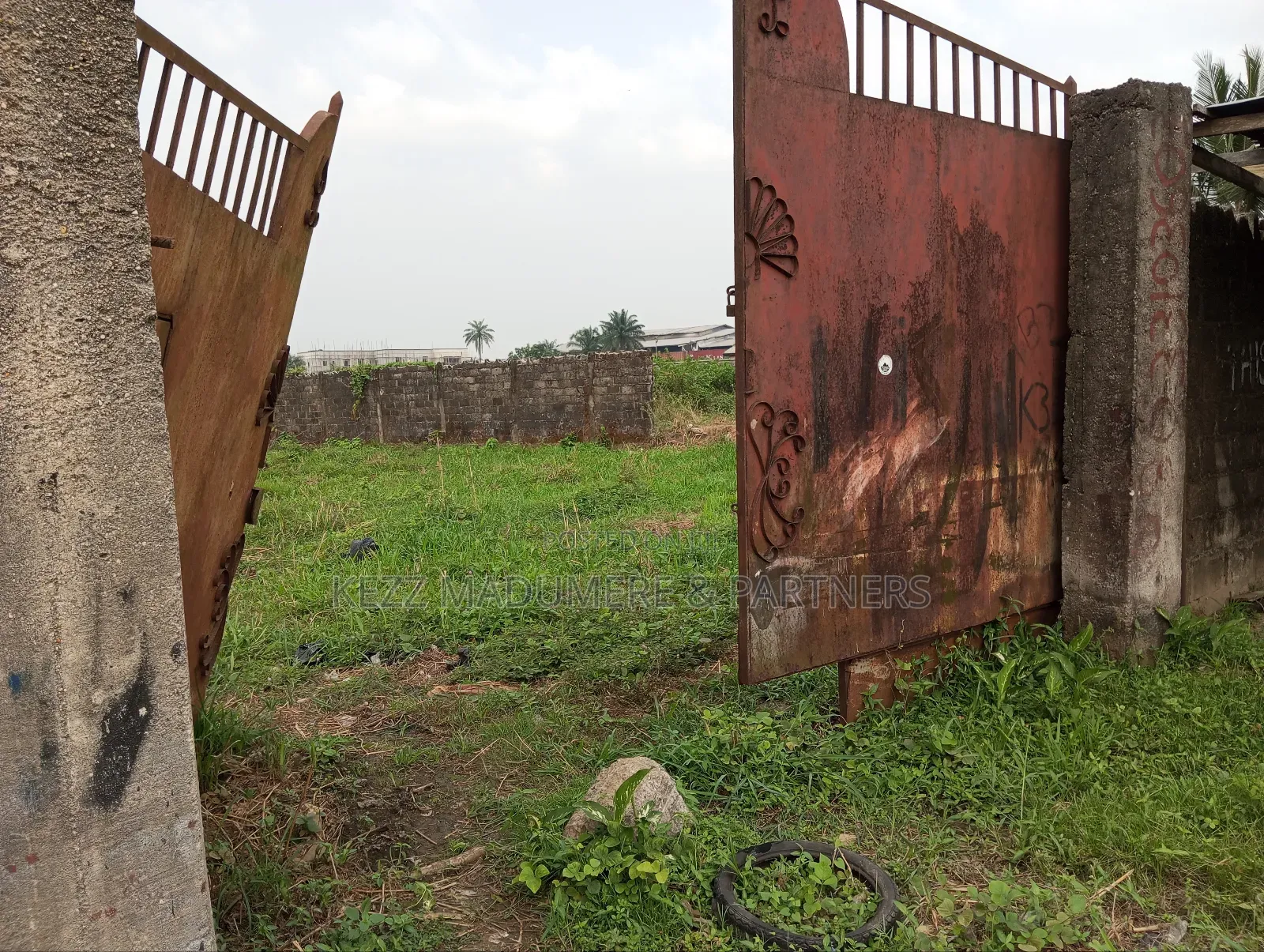 For Sale: 5 Plots of Land at G.U.Aker , Eliozu ,Ph