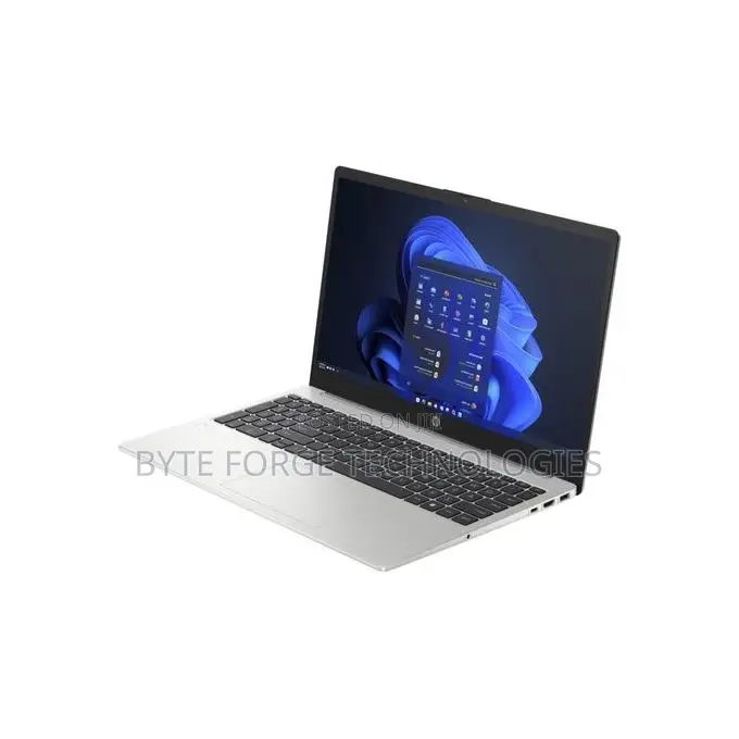 New Laptop HP 250 G10 8GB Intel Core I3 SSD 512GB