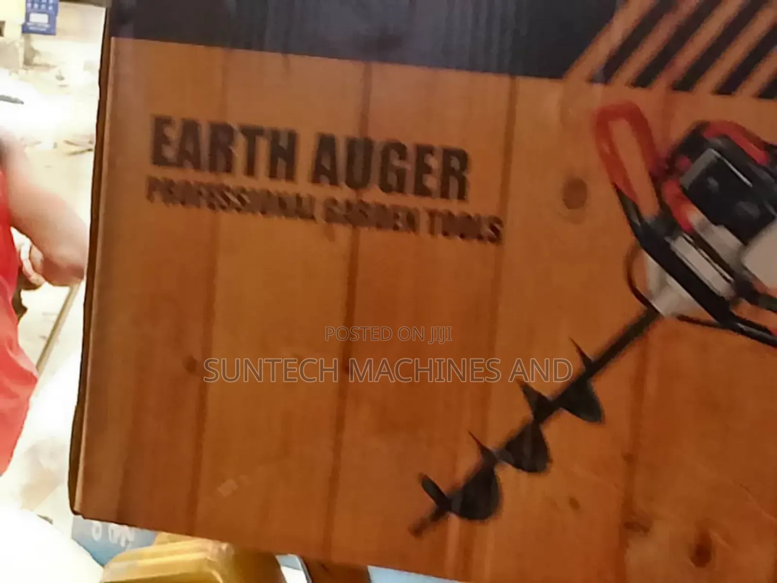 2 Strokes Earth Auger