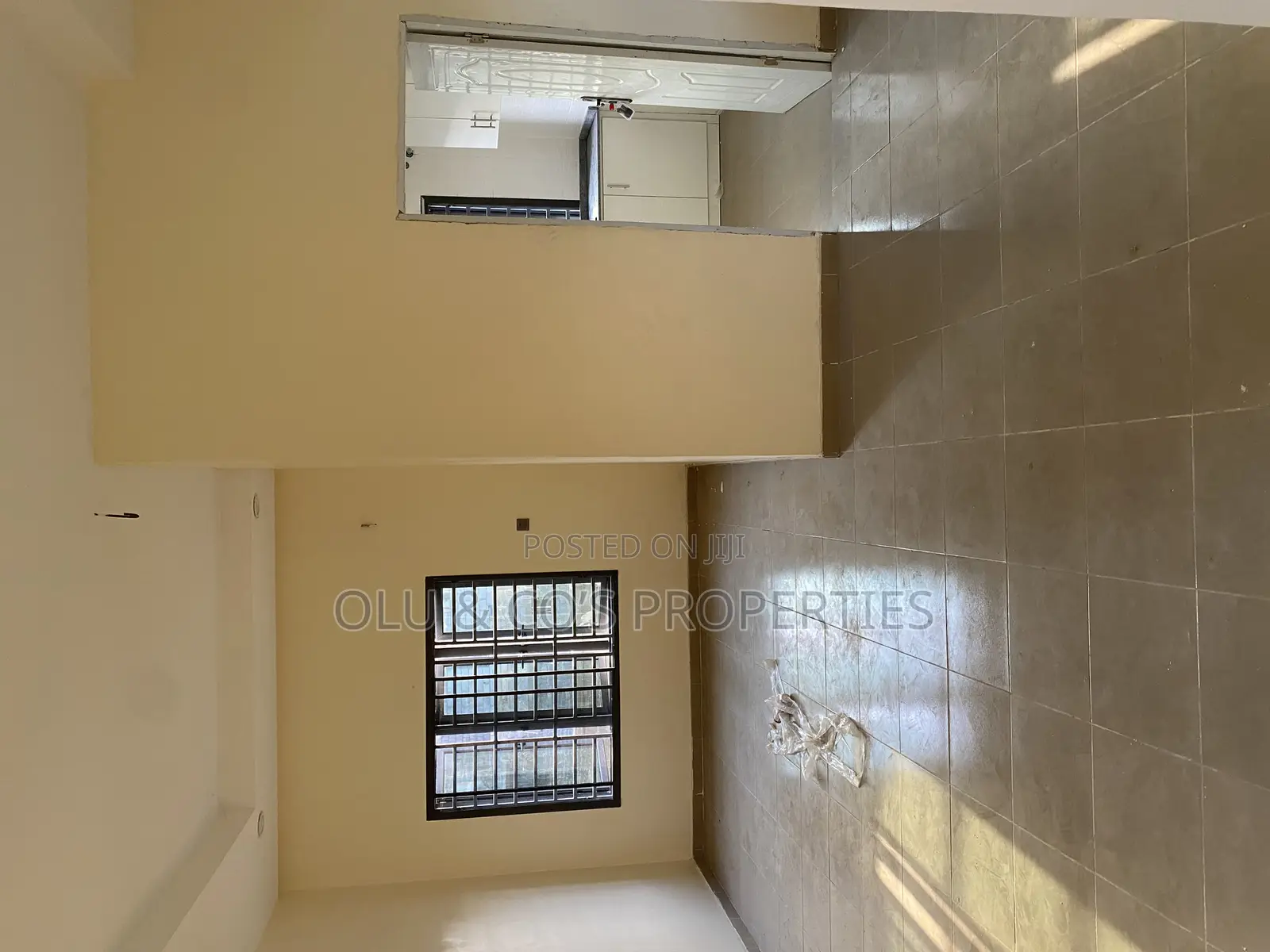 2bdrm Block of Flats in Pineville Estate, Lugbe District for rent