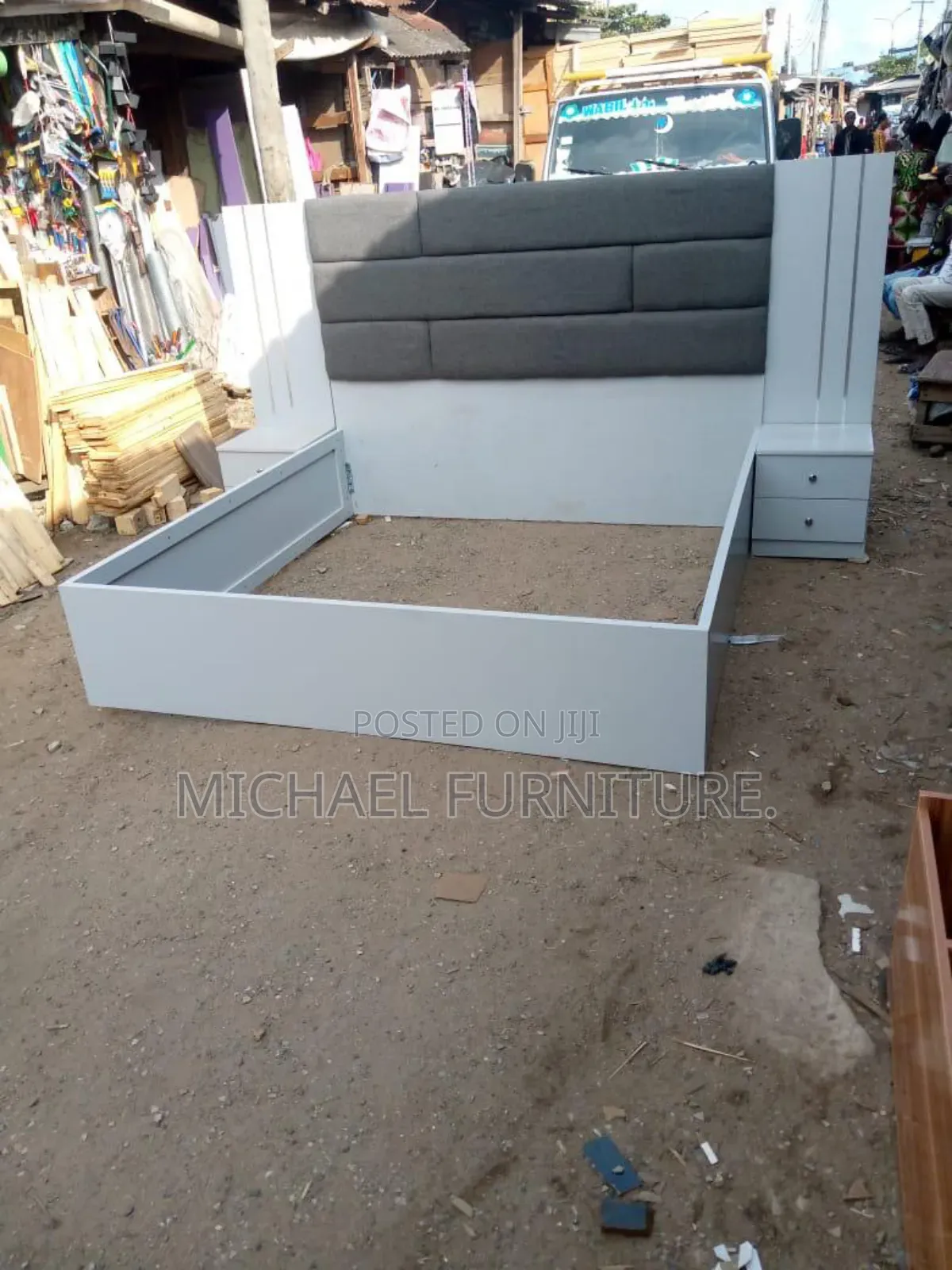 6 by 6 Bedframe With 2 Drawers