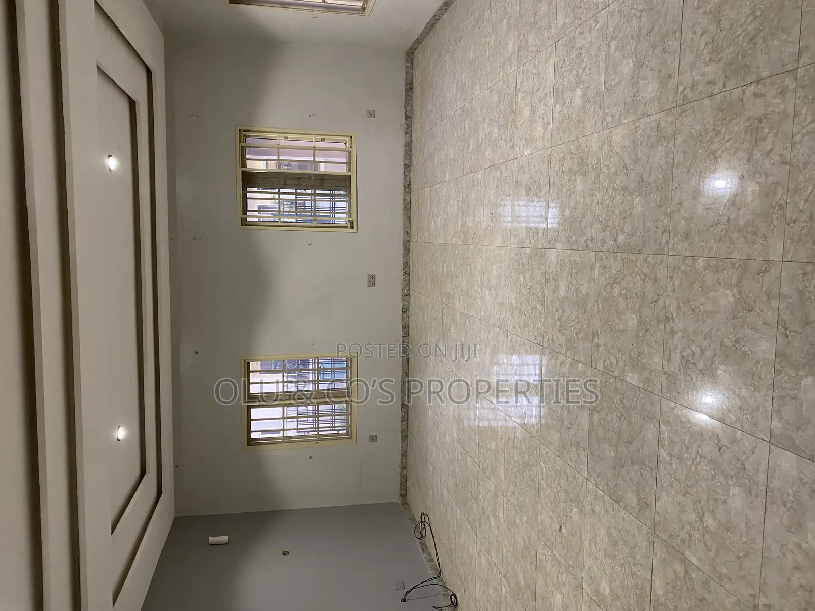 4bdrm Duplex in An Estate, Lugbe District for rent