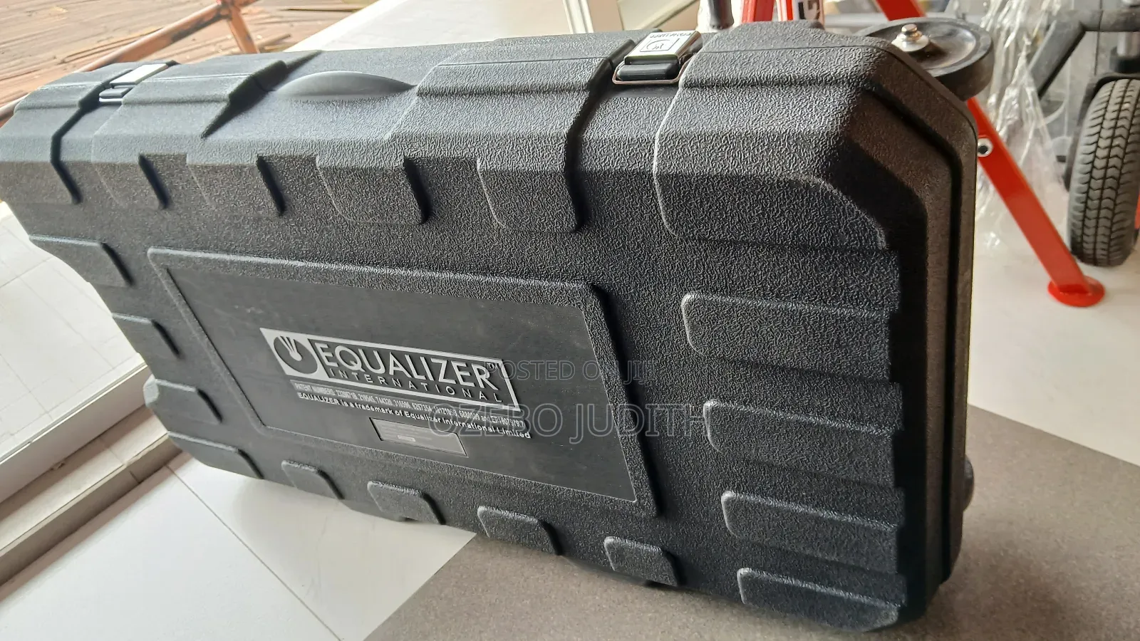 Flange Spreader With Pump