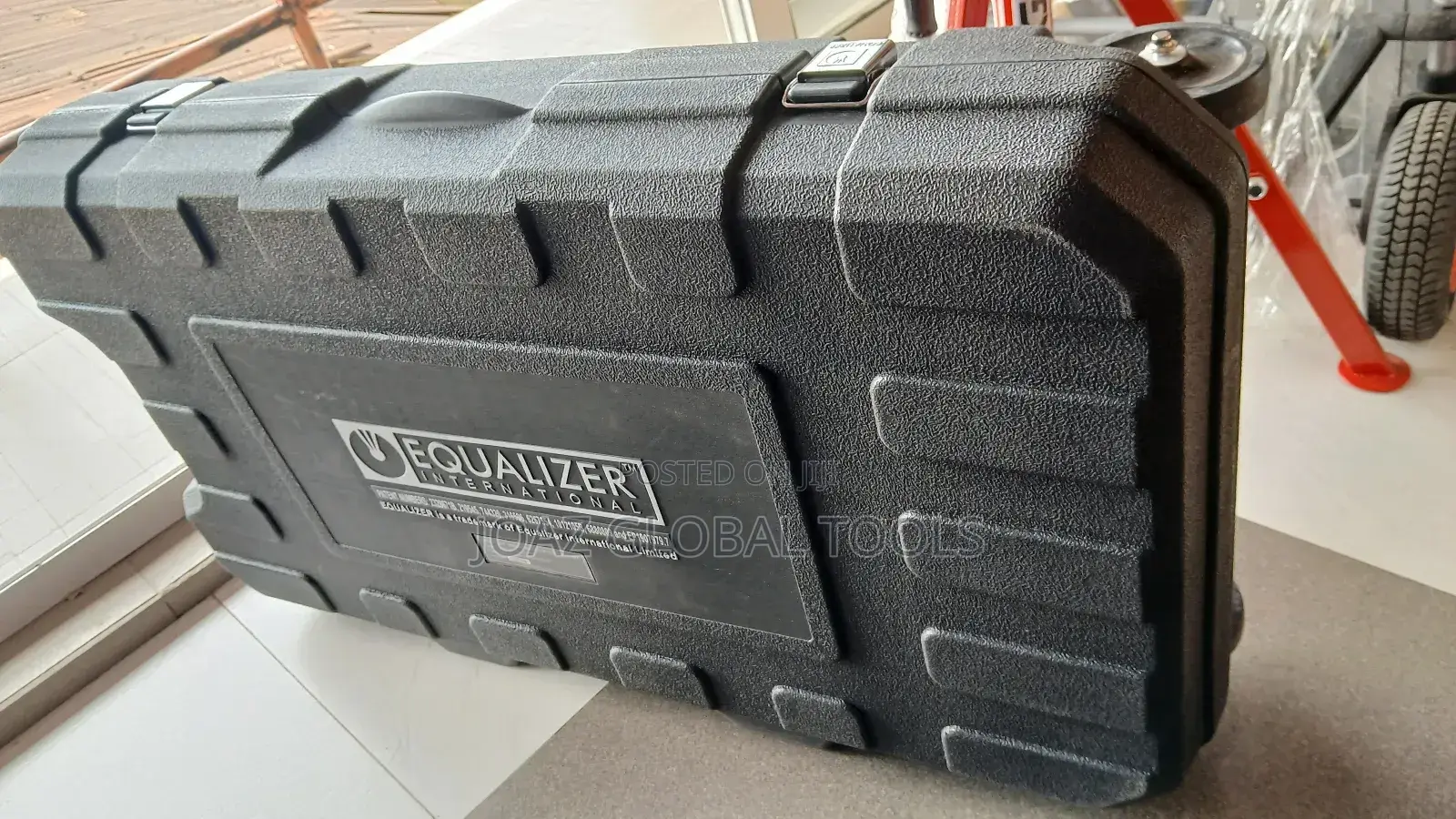 Flange Spreader With Pump