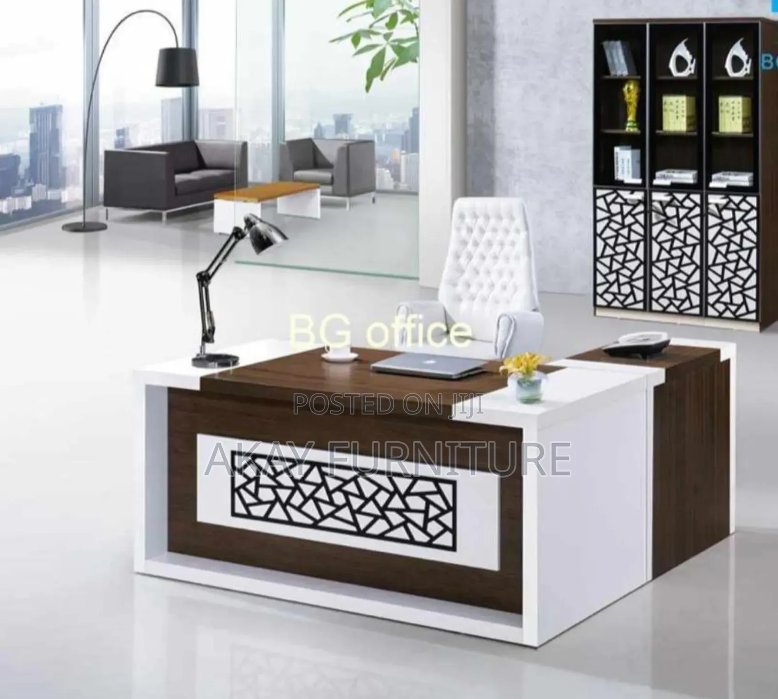 White And Brown Executive Table Size 1.6 Meters
