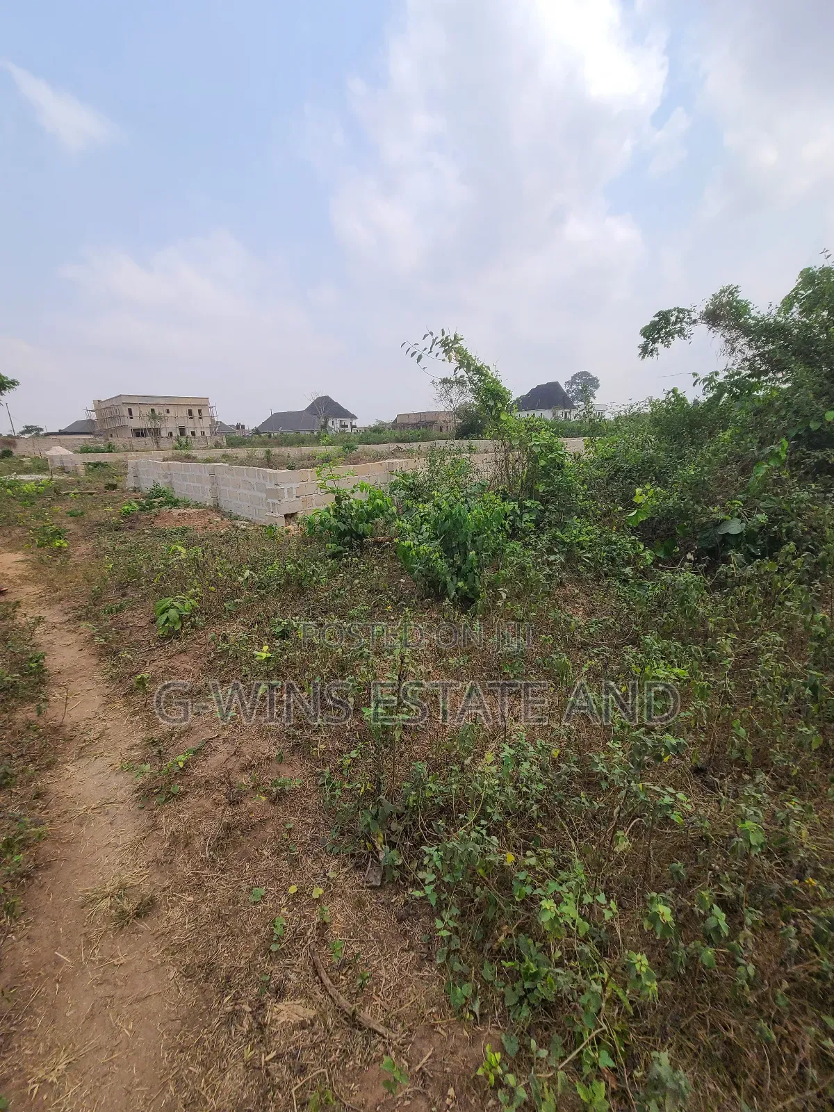 Sweet 100x100ft Land for Sale