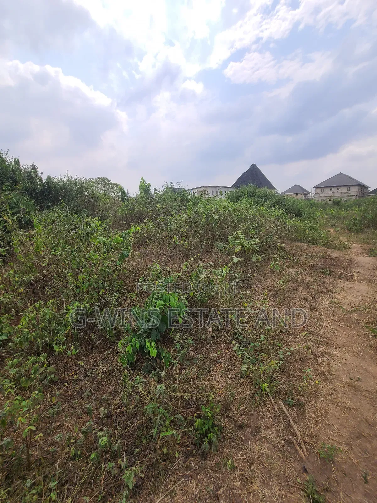 Sweet 100x100ft Land for Sale