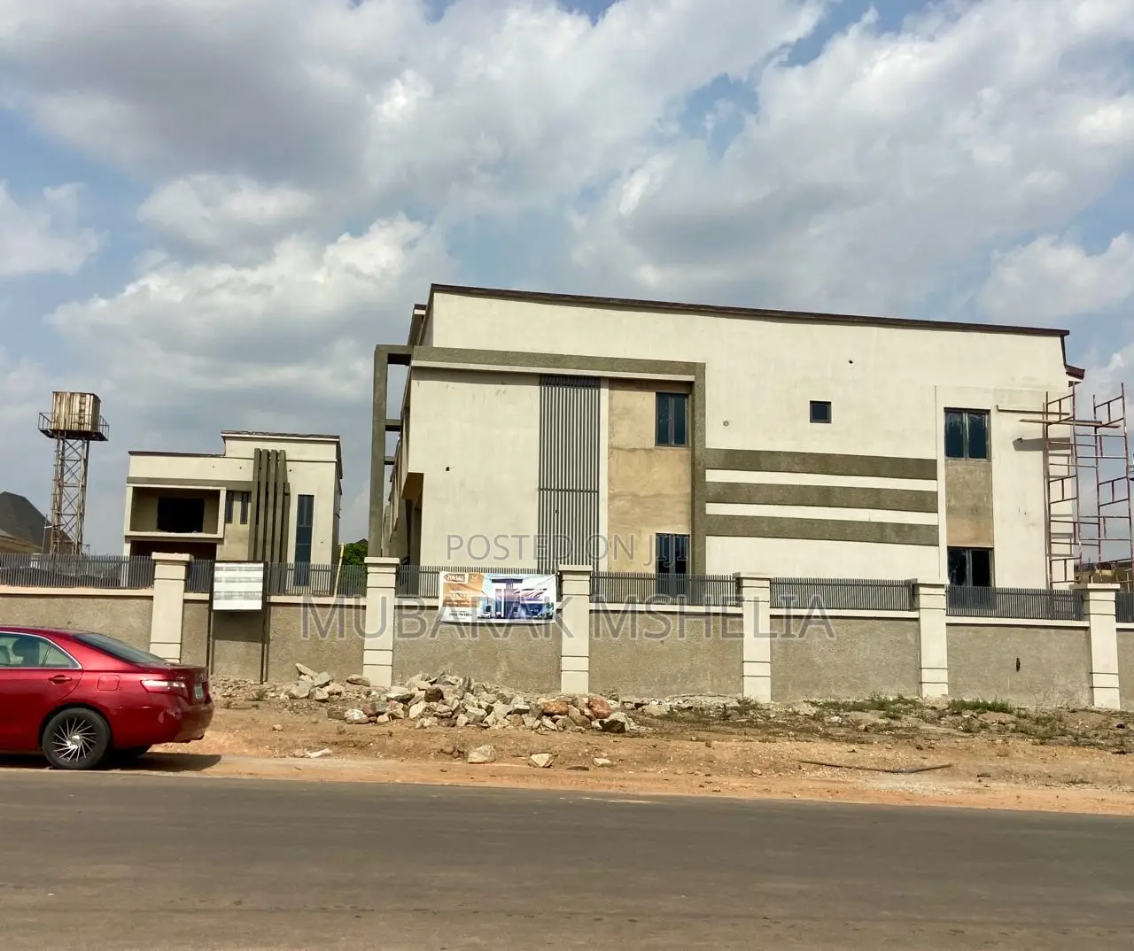 4bdrm Duplex in Kado for sale
