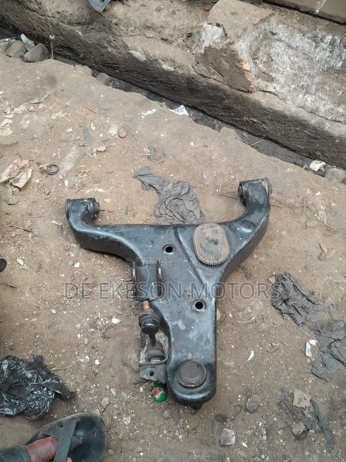 Front Lower Arm for Nissan Amanda 2003/
