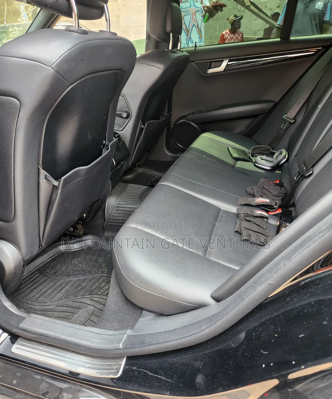 Mercedes-Benz C300 2013 Black