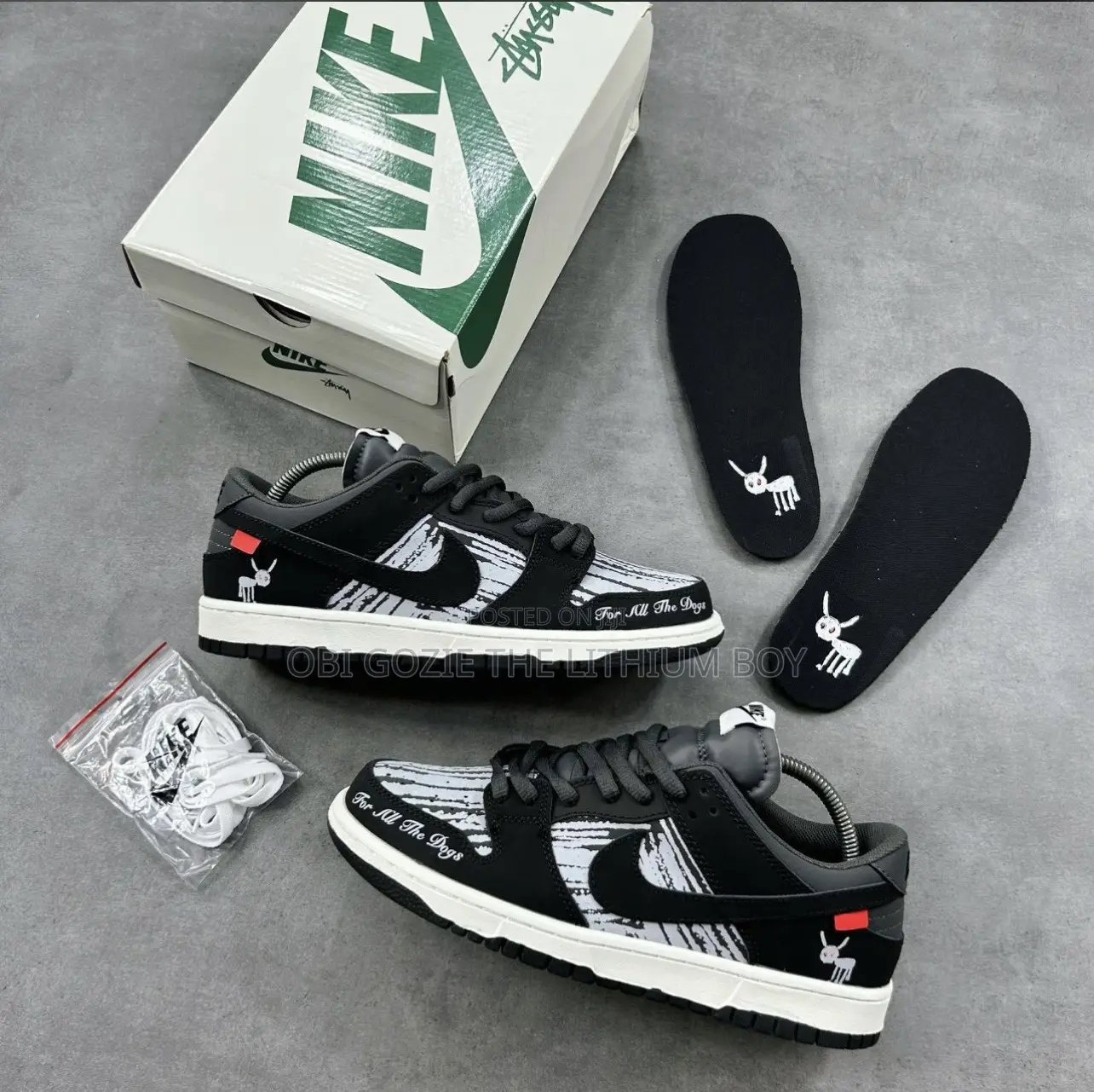 Best Sneakers Vendor. High Quality Nike Sneakers Available