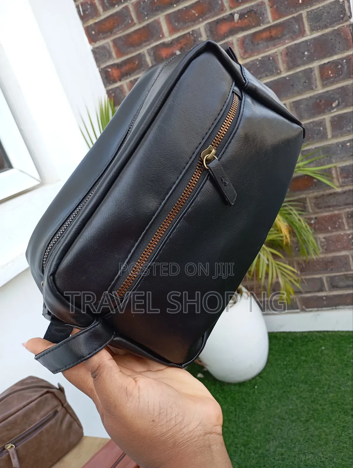 Mens P U Leather Wash Bag