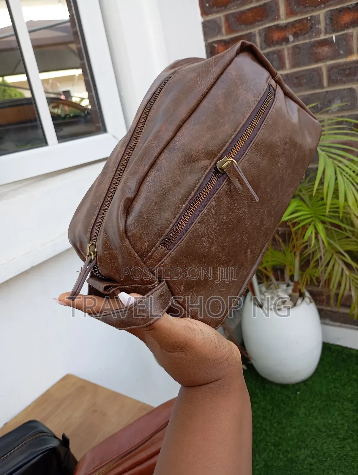 Mens P U Leather Wash Bag