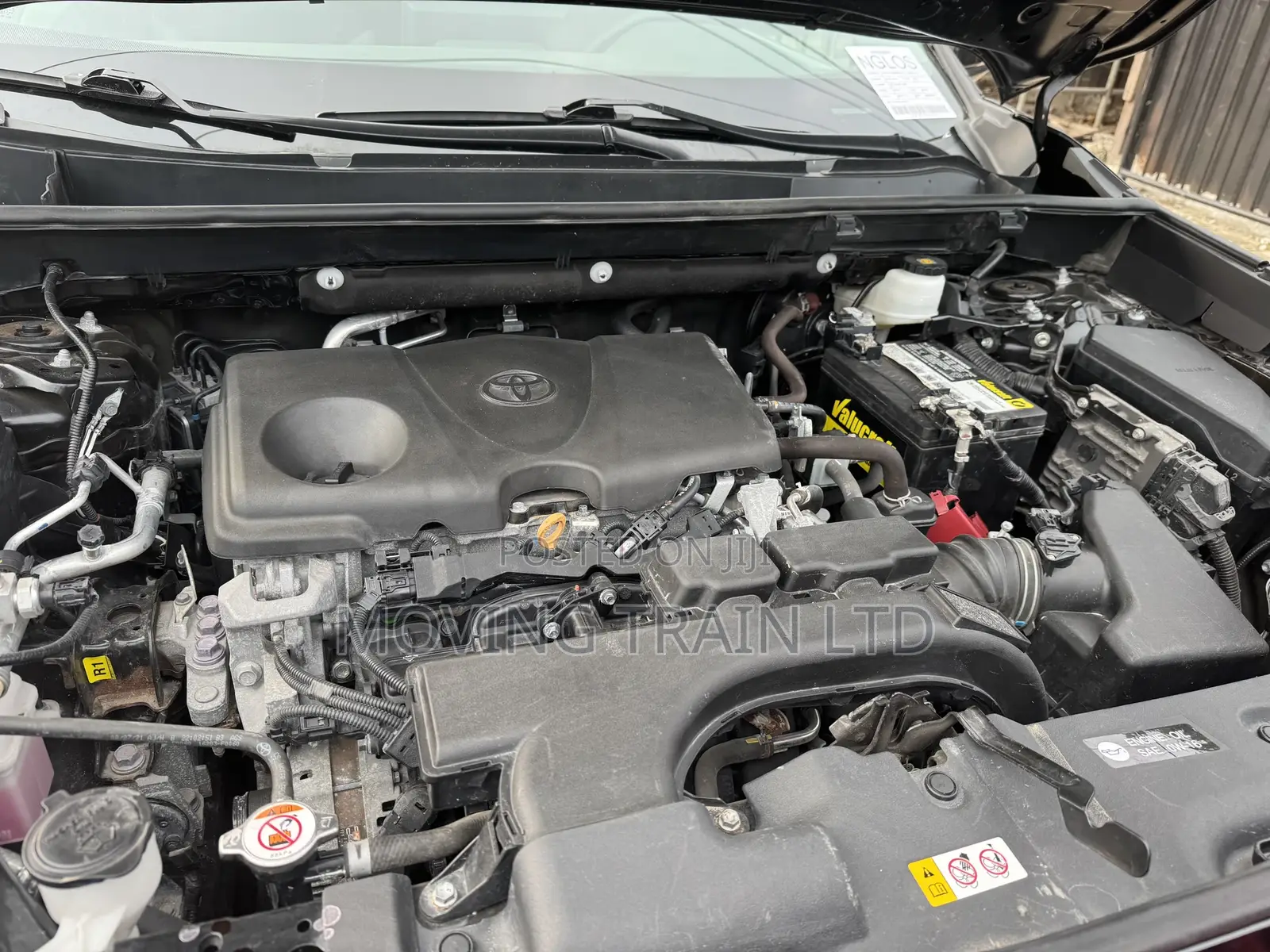 Toyota RAV4 XLE 2022 Black