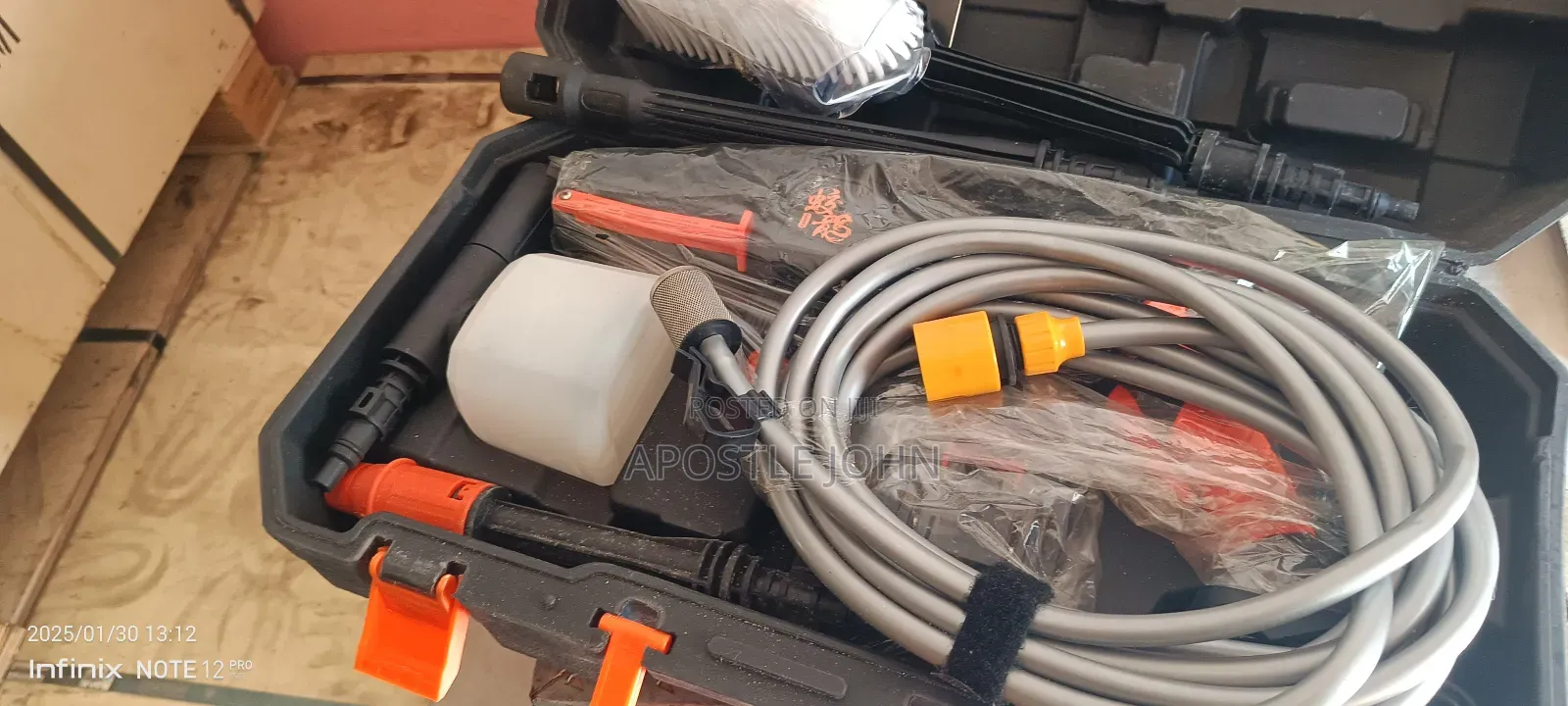 High Pressure Battery Car Wash
