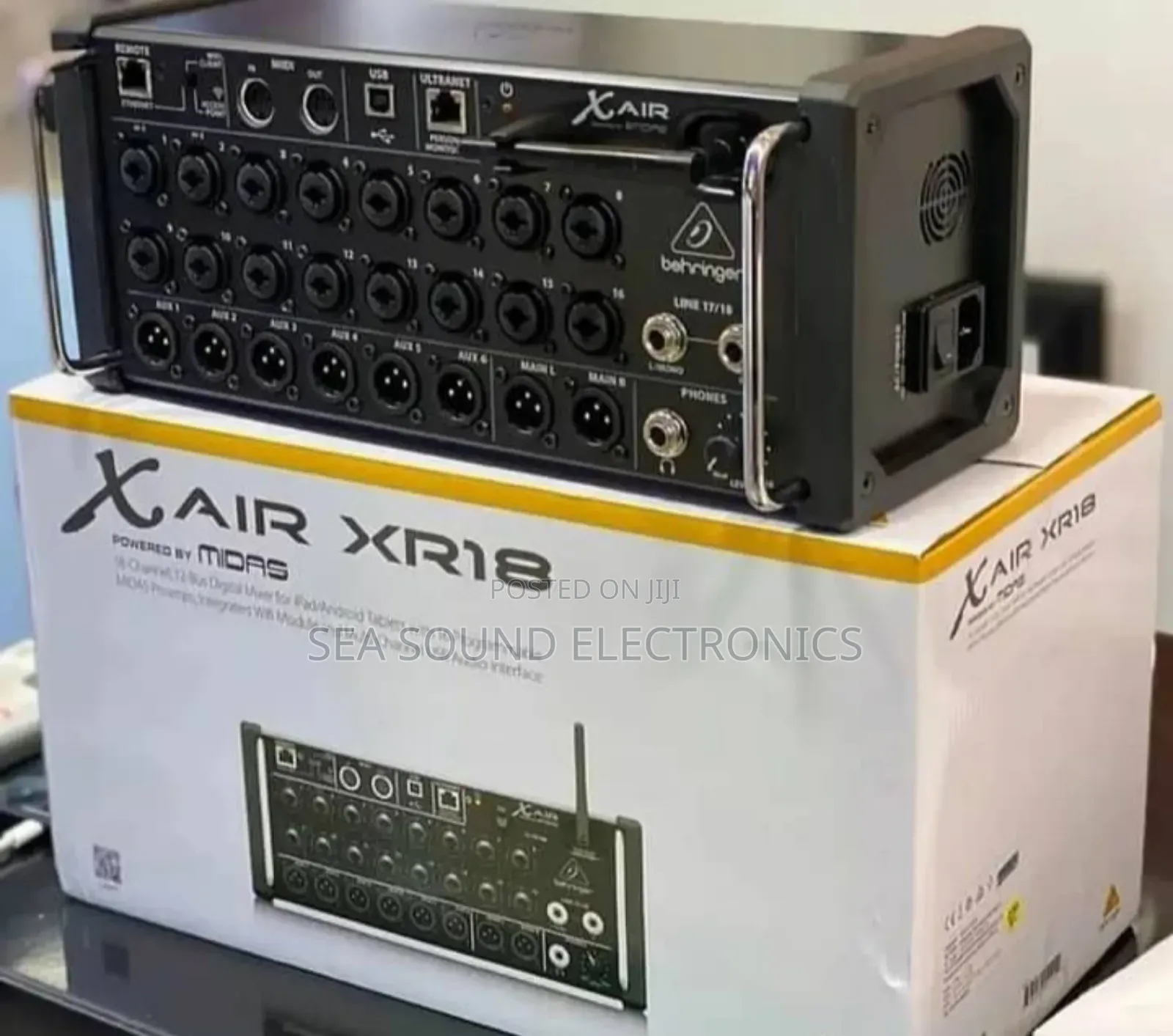 Behringer Xair 18 Digital Mixer