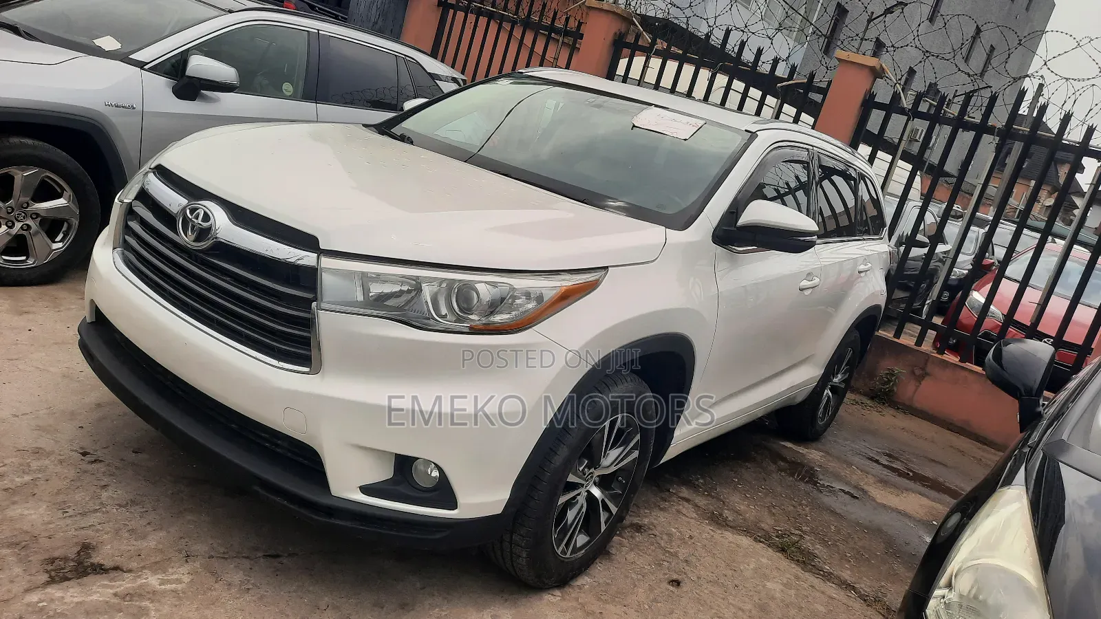 Toyota Highlander XLE V6 4x4 (3.5L 6cyl 6A) 2016 White