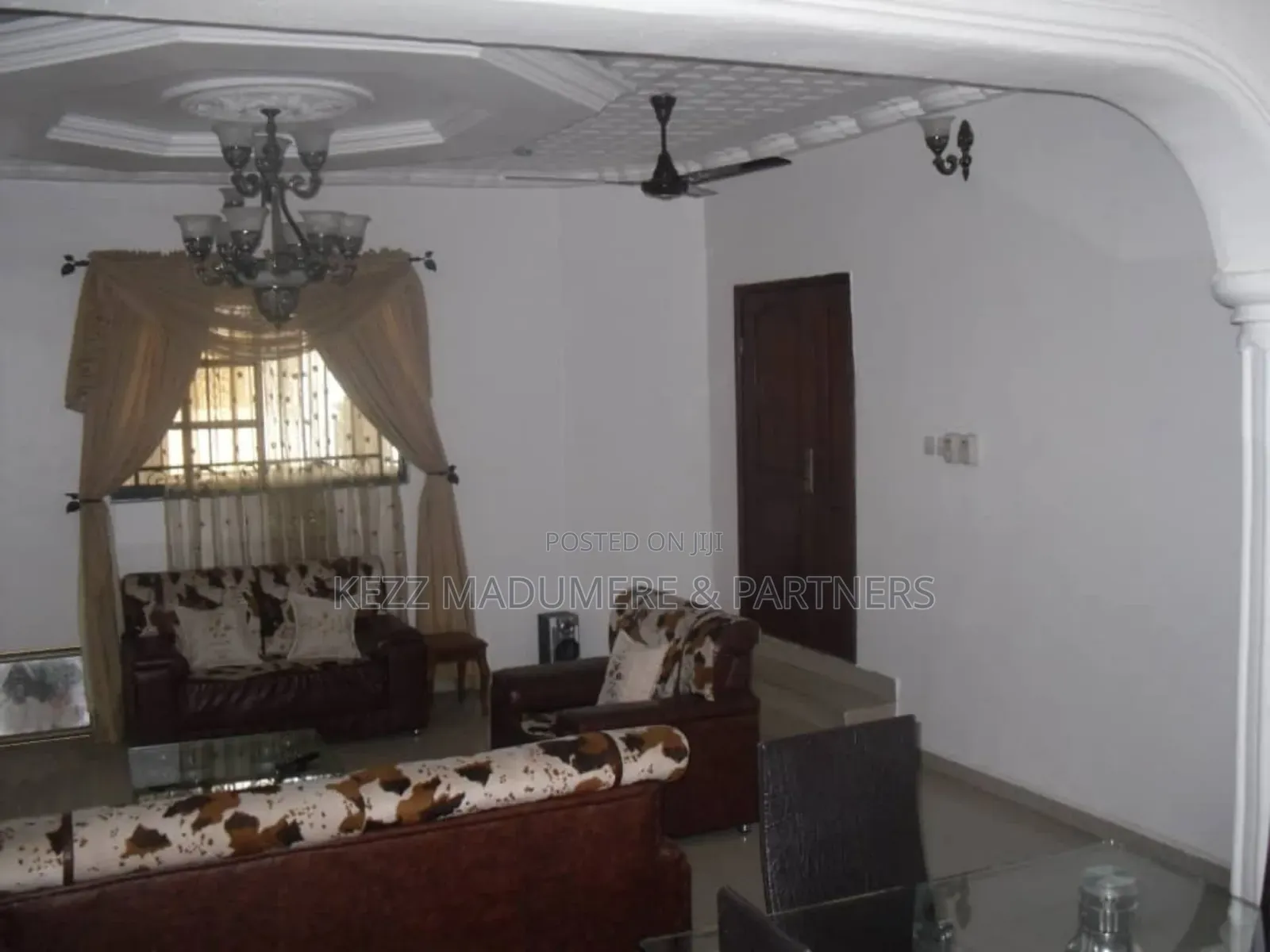 4bdrm Bungalow in Port-Harcourt for sale