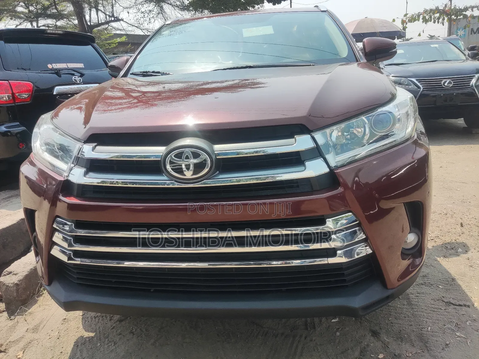 Toyota Highlander XLE V6 4x4 (3.5L 6cyl 6A) 2016 Red